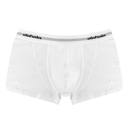 CC Boxershorts White 3er Pack mit elastischem Bund und eingewebtem Logo, Nahaufnahme der weißen Unterhose im offiziellen OLAKALA® Onlineshop.