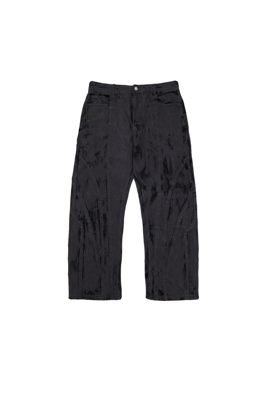 CI Coated Denim Pants Regular mit mittlerem Bund, Teilungsnähten und geschwungenen Nähten, aus 14 oz Denim mit leicht glänzendem Finish, inspiriert von OLAKALA.