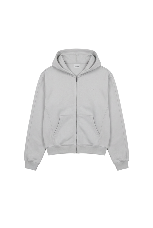 CC Core Zip Hoodie Gray mit Frontreißverschluss, zwei Kängurutaschen, Rippbündchen und schlichtem Design für Komfort und Langlebigkeit, passend für Unisex.