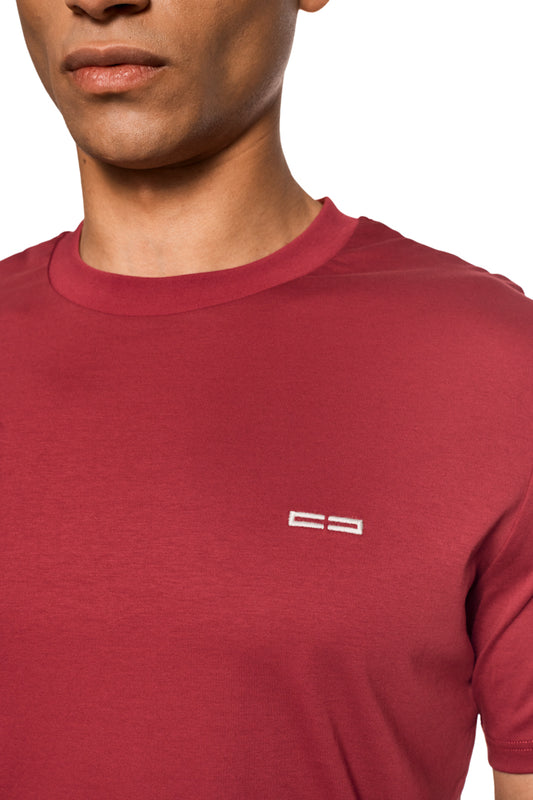 Unisex Pangea T-Shirt mit Rippkragen und Logo-Stickerei auf der Brust, schmale Passform, ideal für warme Tage durch angenehm kühle Oberfläche.